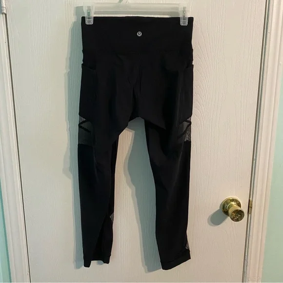 Lululemon Mesh In Motion Crop 23" Luxtreme Leggings with Pockets Size 6 - Picture 2 of 8